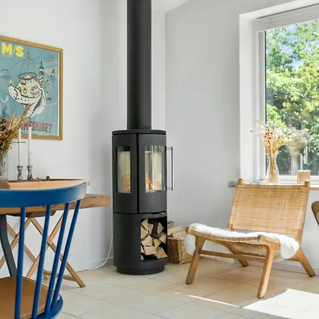 Beautiful In With Kitchen