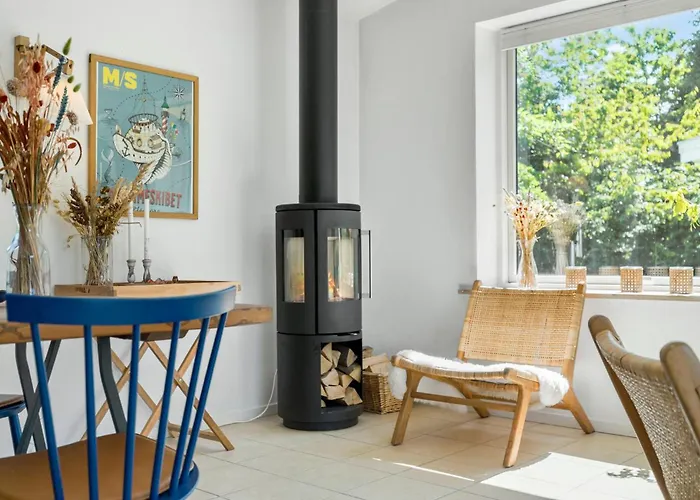 Beautiful In With Kitchen
